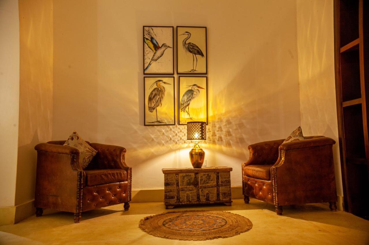 Brovad Sands Lodge Kalangala Extérieur photo